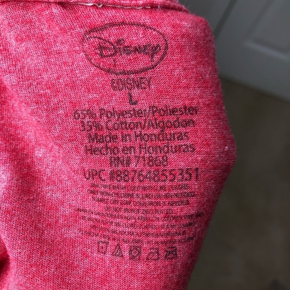 DISNEY graphic T-shirt - Picture 8 of 8